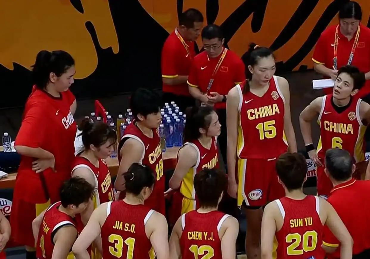 2026女篮世界杯，9月6日赛程
 
女篮世界杯-小组赛
00:00 德国 VS 日本
02:45 法国 VS 韩国
17:30 土耳其 VS 澳大利亚
20:30 中国 VS 捷克
23:45 波多黎各 VS 比利时
 
直播：
咪咕视频

前瞻：
中国女篮VS捷克女篮
这是中国女篮小组赛关键一战