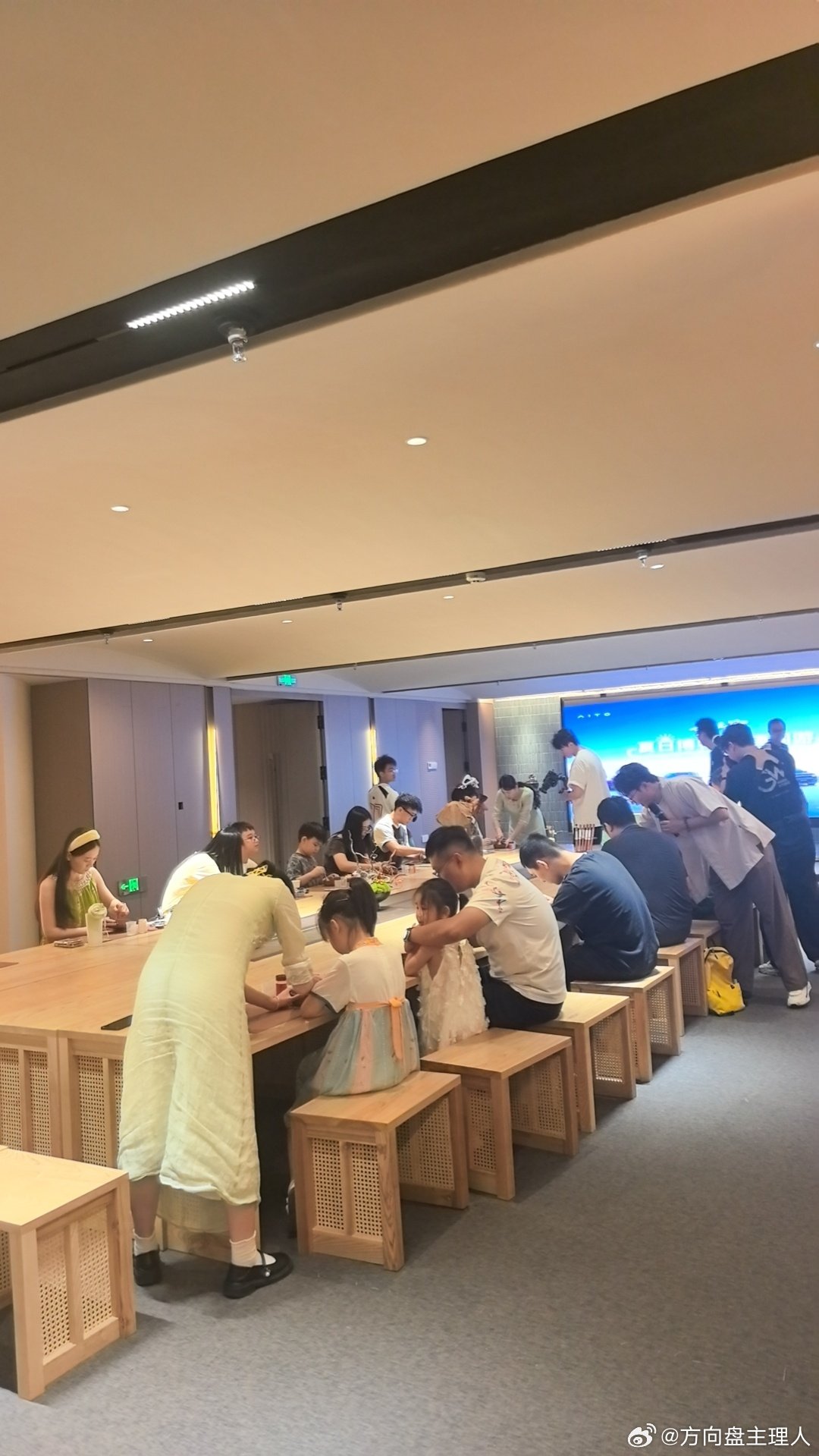 一场舒服的车主活动，和同频车友闲聊，治愈日常疲惫🌿#问界##趣无界·共此时##智享车生活##问界M6# ​