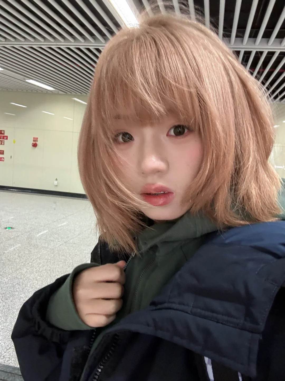 所有人保持金发顺毛^_^