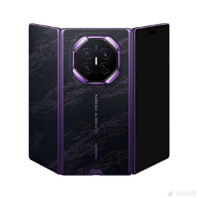 #华为三折叠采用全新展翼形态#
Mate XT2 一款机型，用出了三种手机的感觉，一屏、双屏、三屏看心情使用咯！#科技##数码# ​