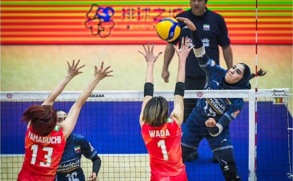 伊朗队首次在亚洲女排球锦标赛上获得第四名
8月30日下午，2026亚洲女排锦标赛季军争夺战中，伊朗队0-3（21-25、16-25、24-26）负于日本队，最终获得第四名。 ​