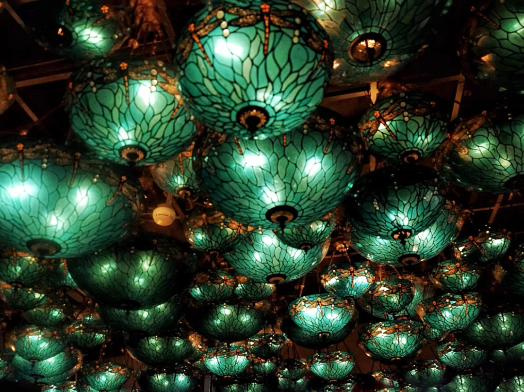 香港酒吧|如梦如幻，大馆内美破天际的酒吧