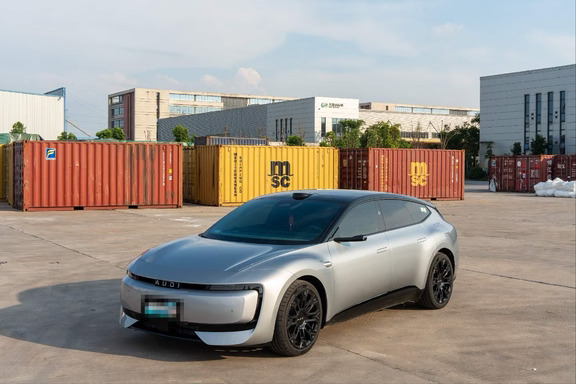 23万出头落地奥迪E5 Sportback四驱