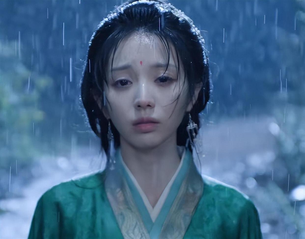 《嫁金钗》收视破亿，评论区却在喊下架：我追完4集，最难受的不是演技烂，是它根本不知道自己在拍长句 ​