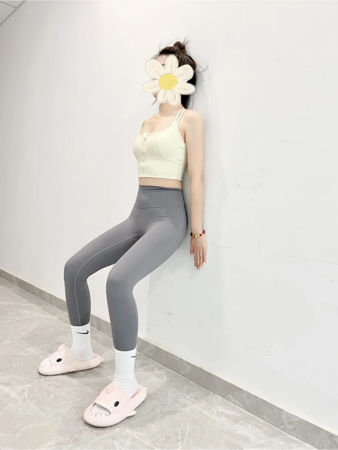 十一假期胡吃海喝的姐妹们一定试试靠墙蹲!