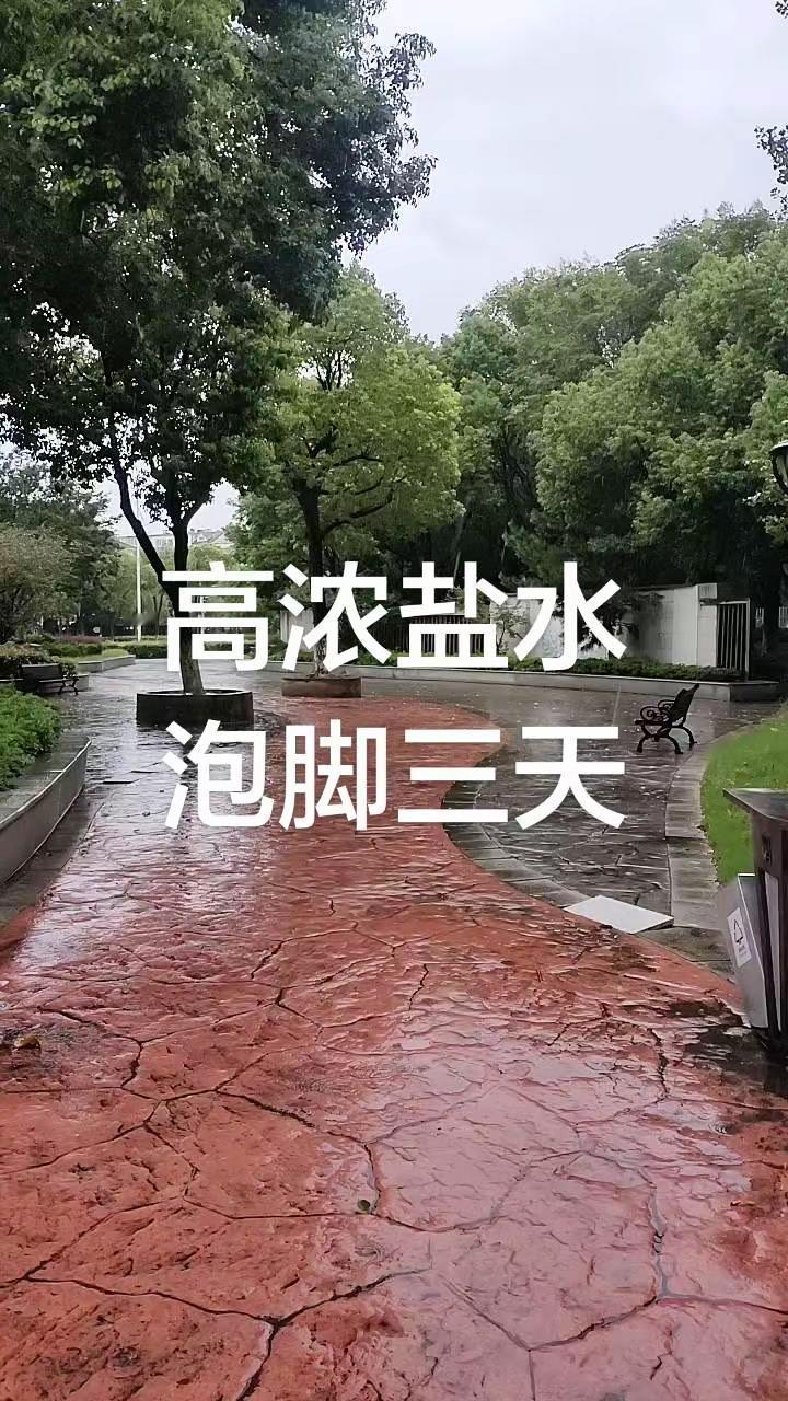马刺还是太年轻了，关键失误&amp;绝杀不中，马刺主场再负尼克斯  