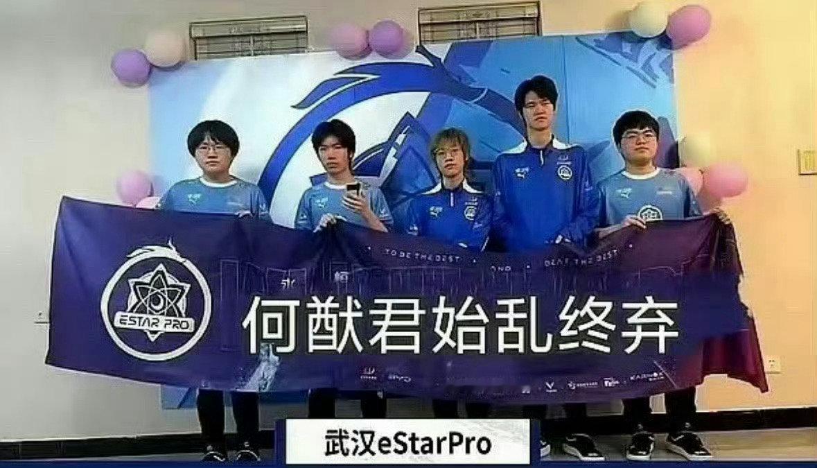 #奚梦瑶晒婆婆赠送的婚嫁敬茶礼#老板他们五个全家都想要[苦涩] ​