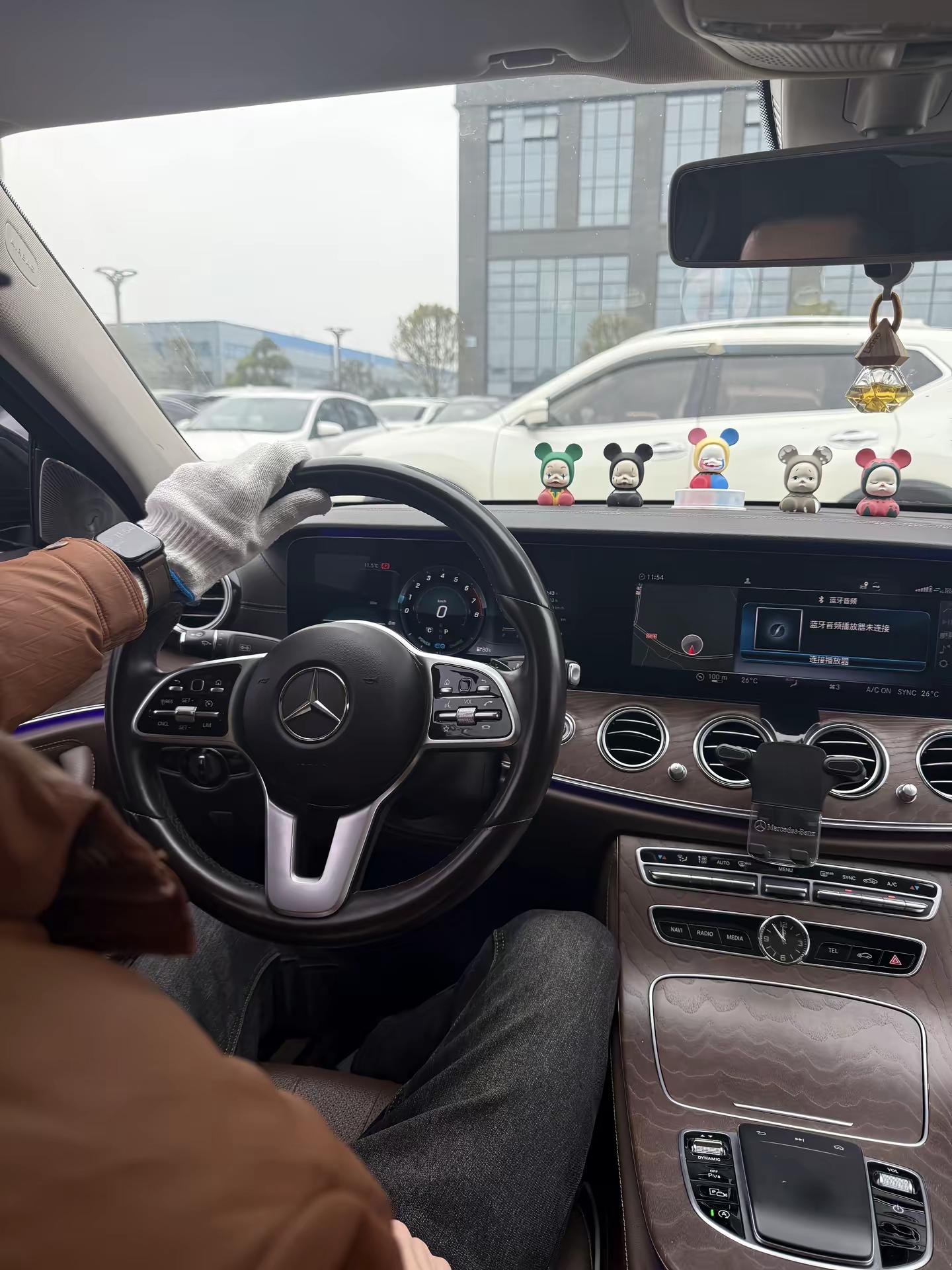 算了，和你们这些有方向盘加热的人说不清楚！