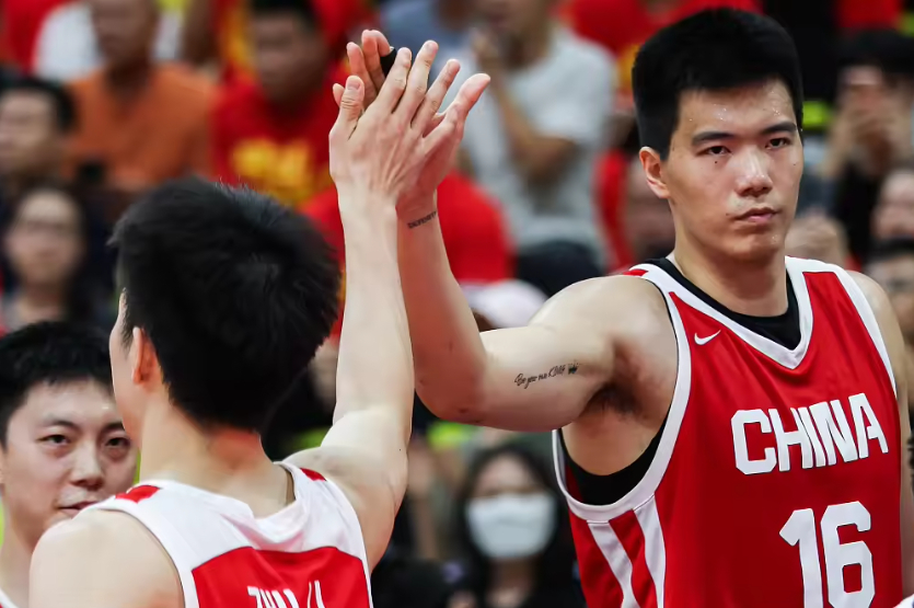 篮球预测 中国男篮 🏀中国男篮热身赛惜败新西兰，细节决定成败，年轻力...