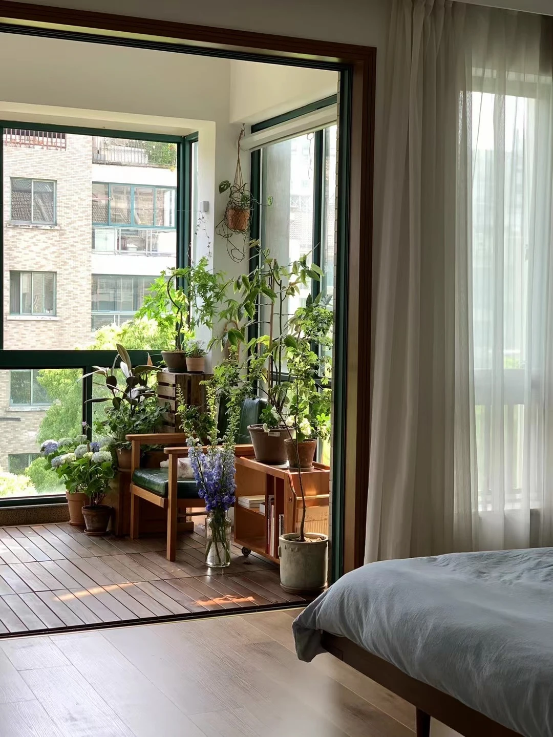 那些过去的春日依旧鲜明