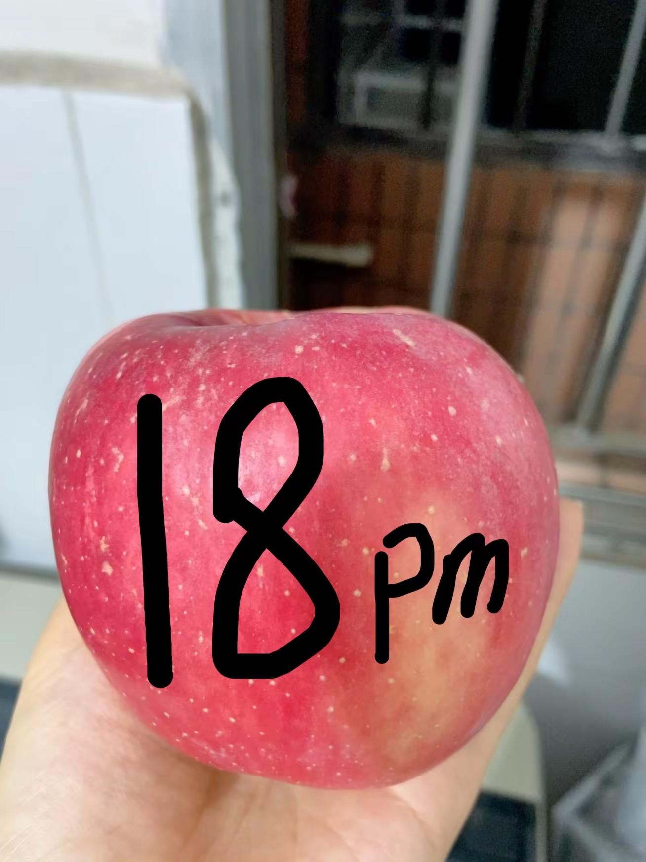 苹果18全款拿下，咱又不是没有那个实力。18promax 全款拿下