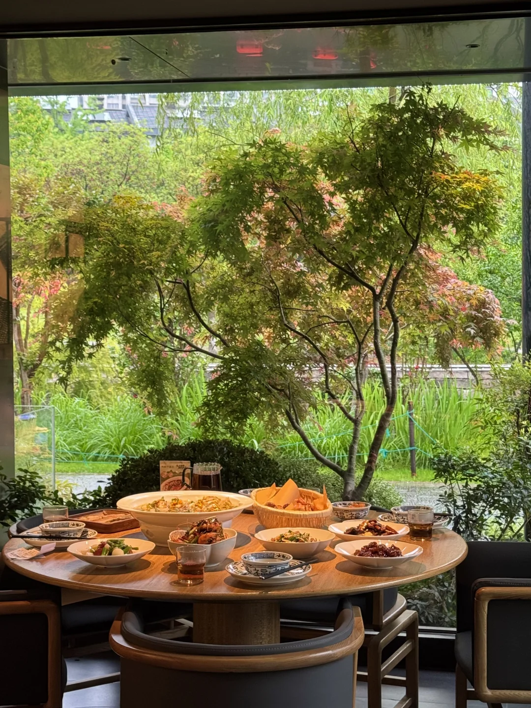 小河直街我经常带朋友去吃的（氛围巨好）🍃