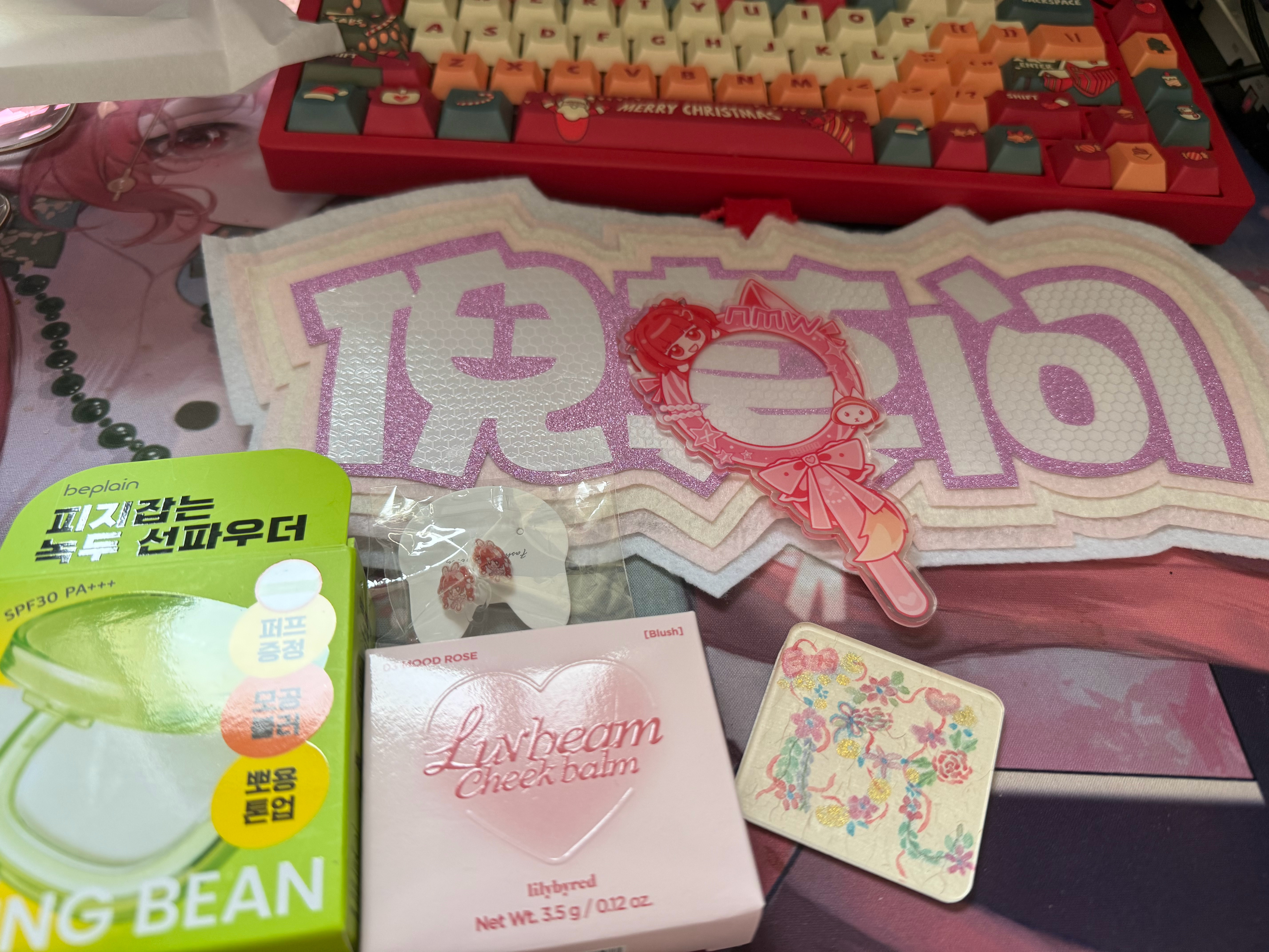 哦豁[开摆]妙纯寄来的 今晚播一下怎么样[努力] ​​​