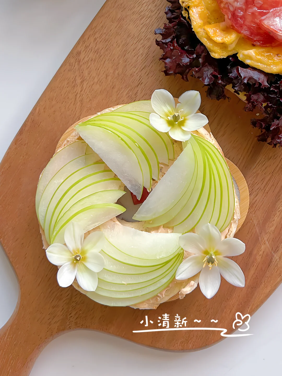 清新与热烈，你喜欢哪个？贝果双拼