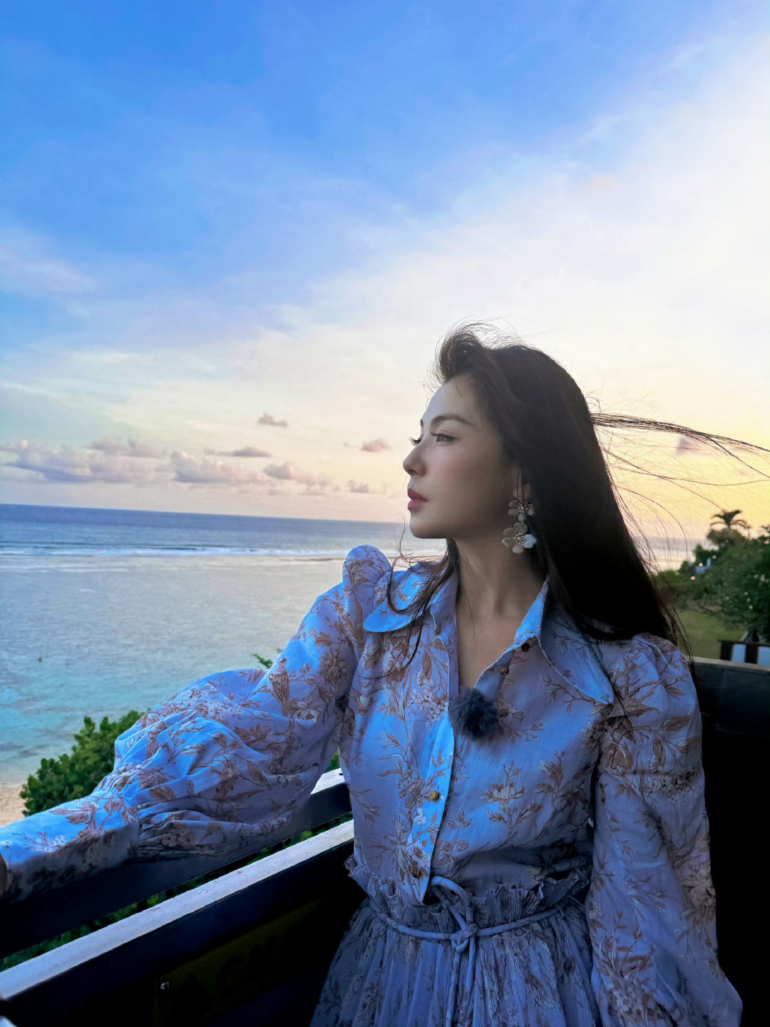 #刘涛[超话]# 看到姐姐的盛世容颜后所有的烦心事抛之脑后​