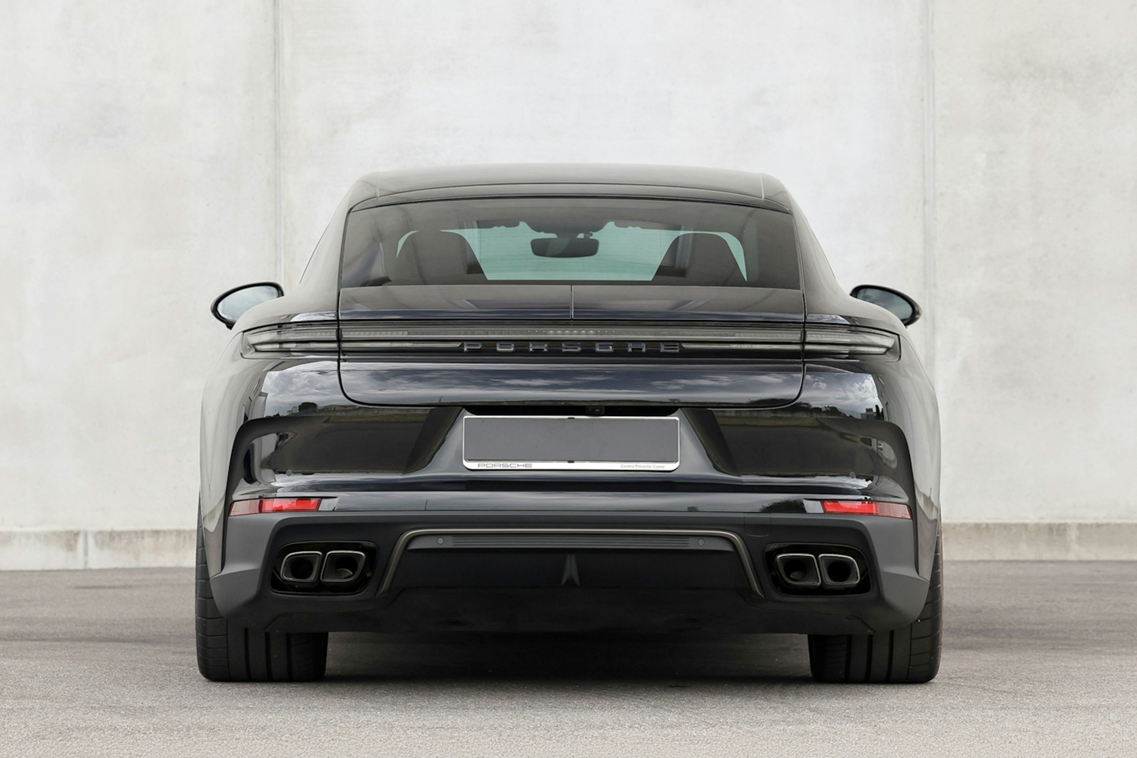 2024 Porsche Panamera Turbo E-Hybri...