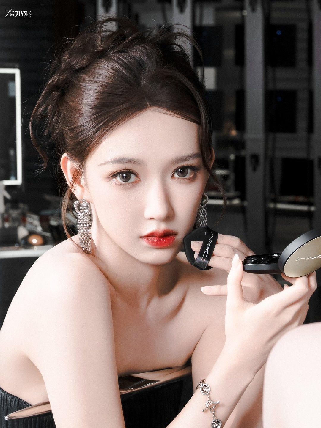 💄

☆#程潇# 
★#最新潇息# 
☆#mac品牌大使程潇# ​