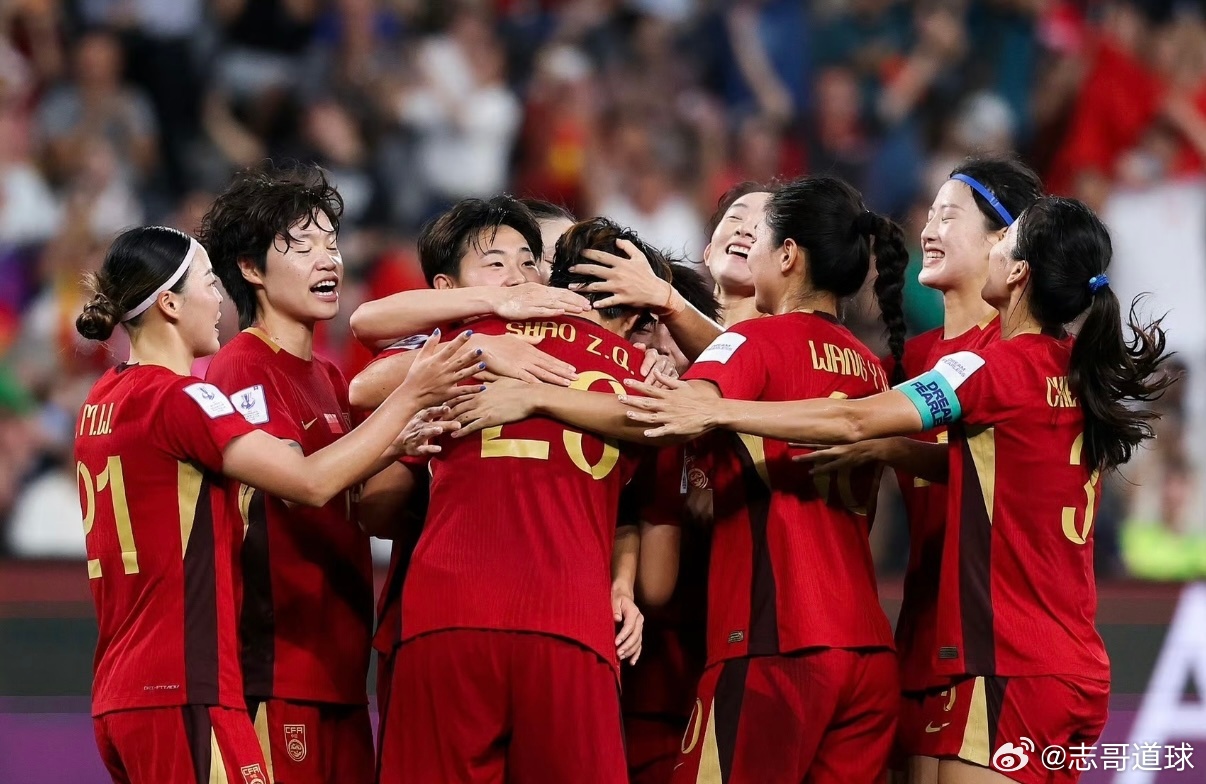 男足没拿下的，女足来？

地方：亚运女足
城市：#中国女足VS韩国女足# 
景点：负
温度：0-2  1-2  1-3

地方：亚运女足
城市：#朝鲜女足vs日本女足# 
景点：朝鲜女足+0.25
温度： 2-0  2-1  3-2

地方：友谊赛
城市：#韩国vs委内瑞拉#
景点：韩国-0.75
温度：2-0  3-0  3-1

拿不下，虽然国足近况不咋 ​