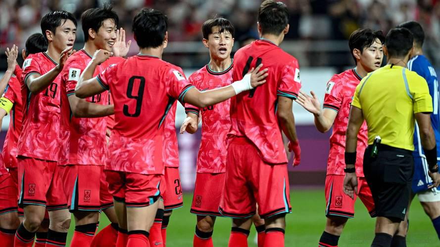 “人25号离世的，放了三天，28号埋的。看来韩国还是认老祖宗的规矩呀！...