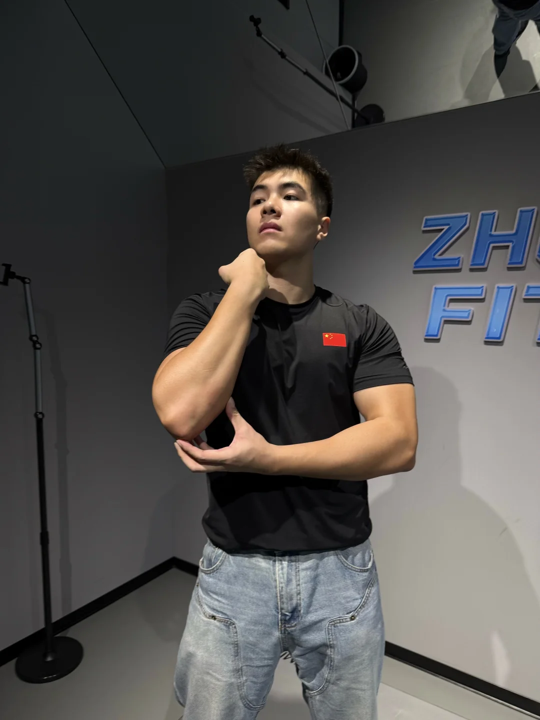 🔒23 还是专心训练吧