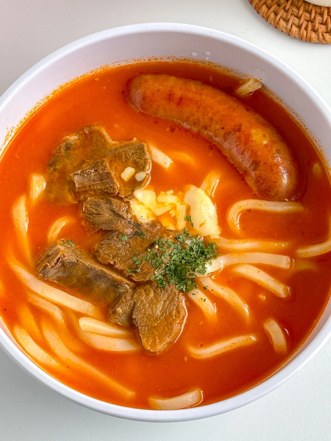 一人食🍜番茄牛肉乌冬面🍅好吃到汤都不剩‼️