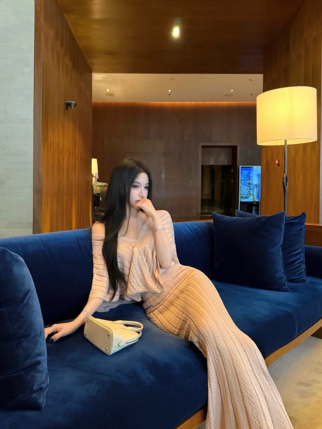 淡淡的温柔美女感