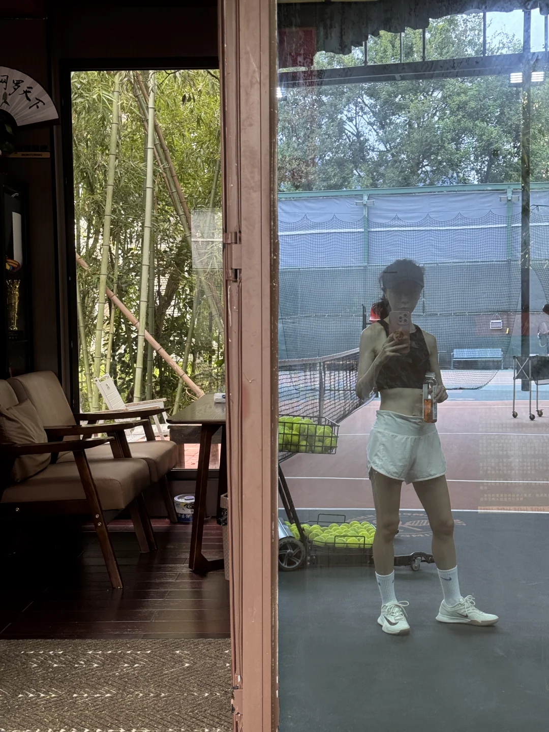 当你打的很菜，但是拿了别人打二手球拍