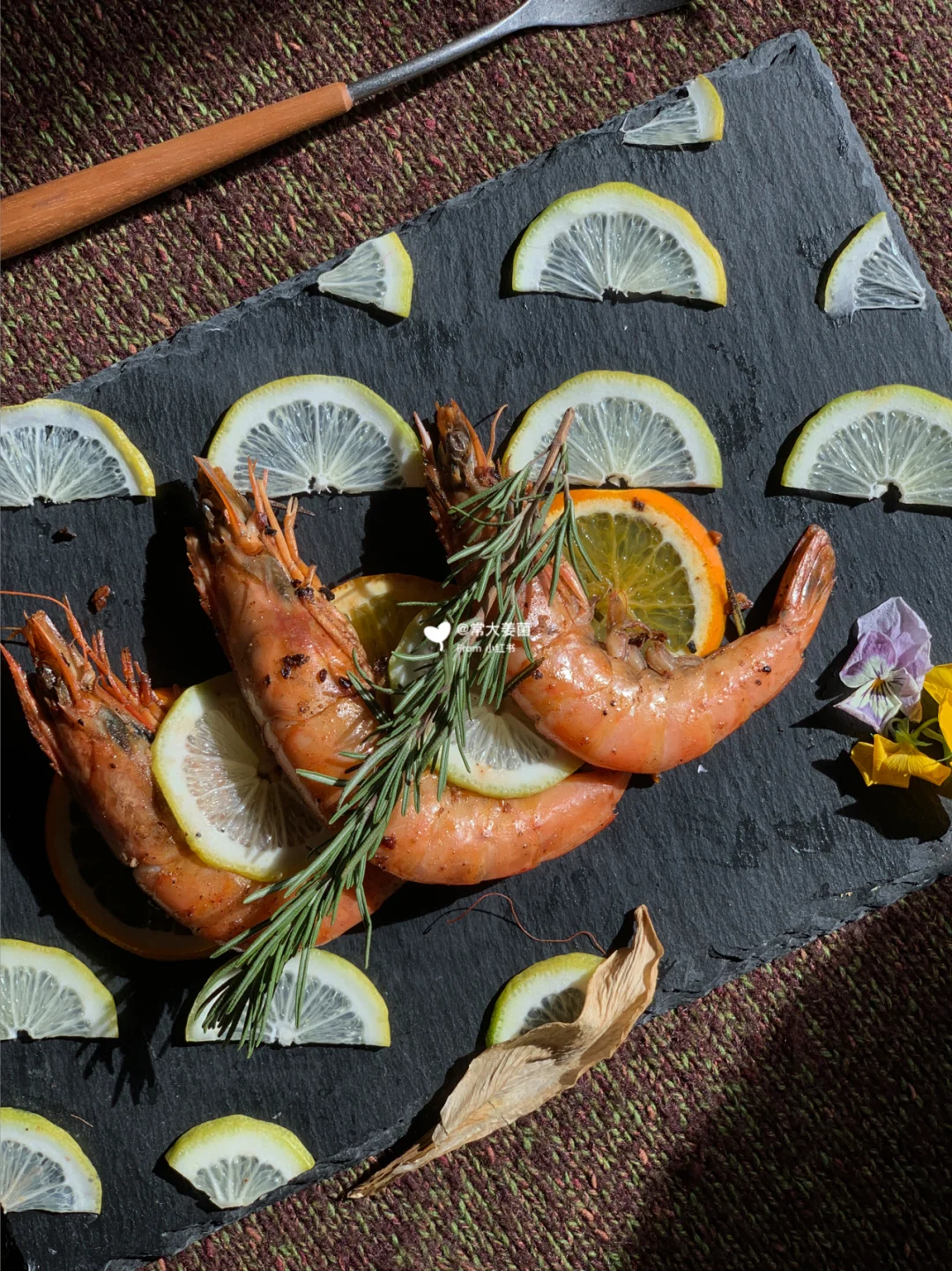 🇫🇷法式诱惑|滋啦～ 浪花蒜香黄油煎大虾🦐