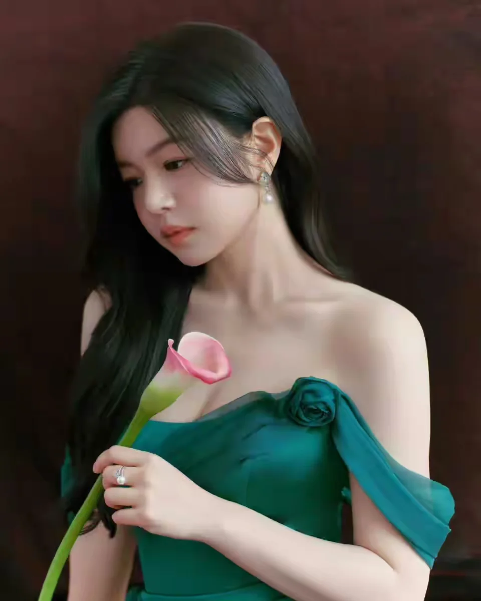 包子版小龙女新写真，“奶黄”都溢出来了