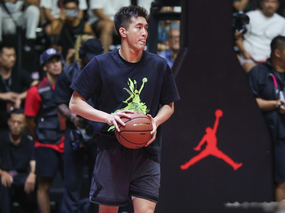 郭艾伦到底被“骗”了多少钱？不是1000万，是整个上半场。 我告诉你...