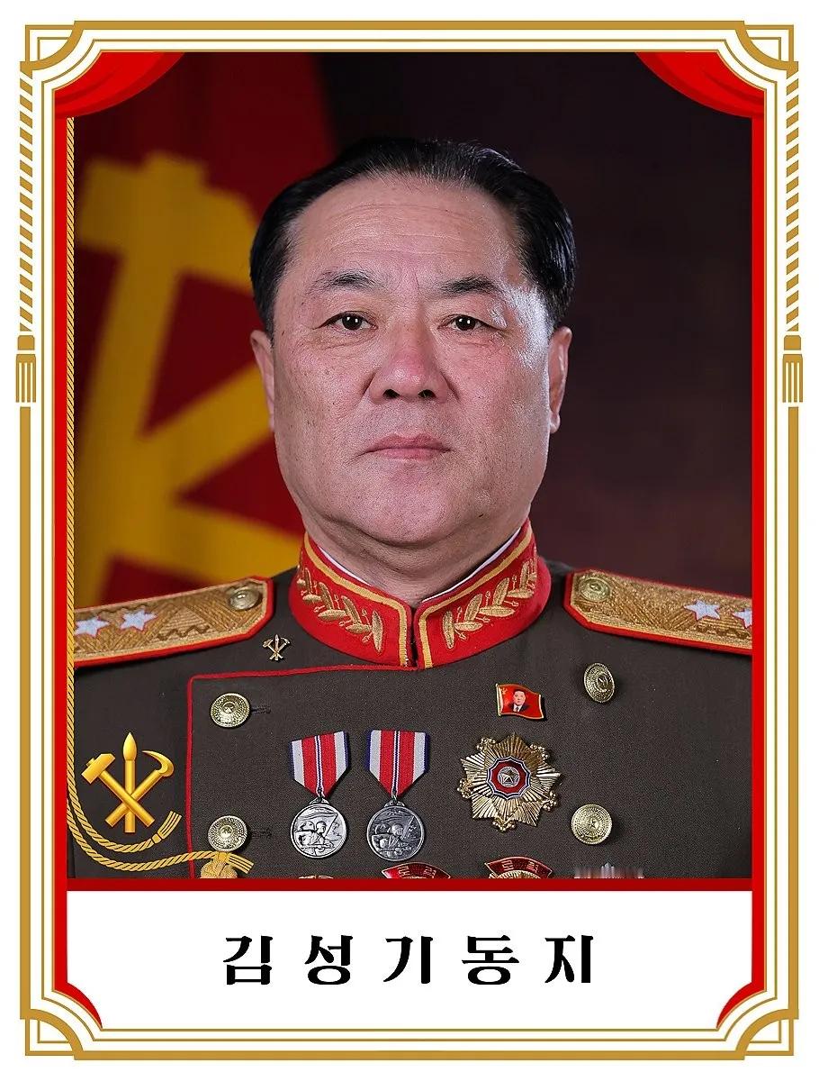 朝鲜国防相金成基发表谈话

金成基７日发表了谈话。谈话如下：

❗ 目前，美国、日本和韩国以应对朝鲜的“核导威胁”为由，再次进行挑衅性三方多域联合军演“自由之刃”。（9月7日~9月11日）

与此同时，美国军方企图拉拢日本和澳大利亚从９月８日至２４日进行史上最大规模的“东方盾牌”联合演习，策 ​