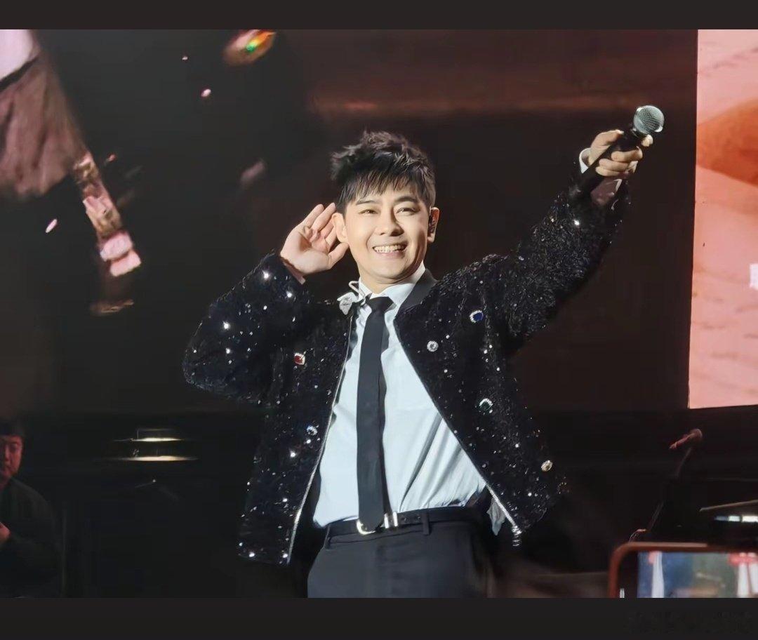 #林志颖[超话]# 又来给哥留言[yeah] ​