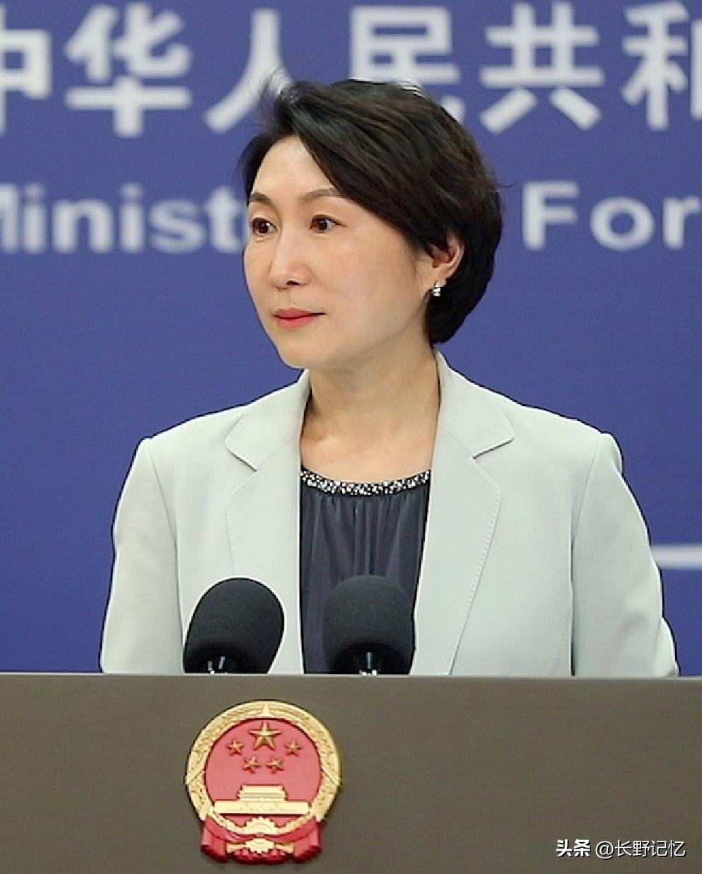 日方称中国外交部经常直呼高市早苗的名字，要求给予她适当尊重。中国外交部发言人毛宁回应：“中方已多次阐述对当前中日关系的立场”！ 
直接叫高市早苗的名字，日本觉得不尊重，那日本首相直接叫嚣要武力干涉中国台湾，这个尊重中国吗？ 当前中日关系紧张的原因是: 日本走新型军国主义道路，对中国采取敌对态度，粗暴