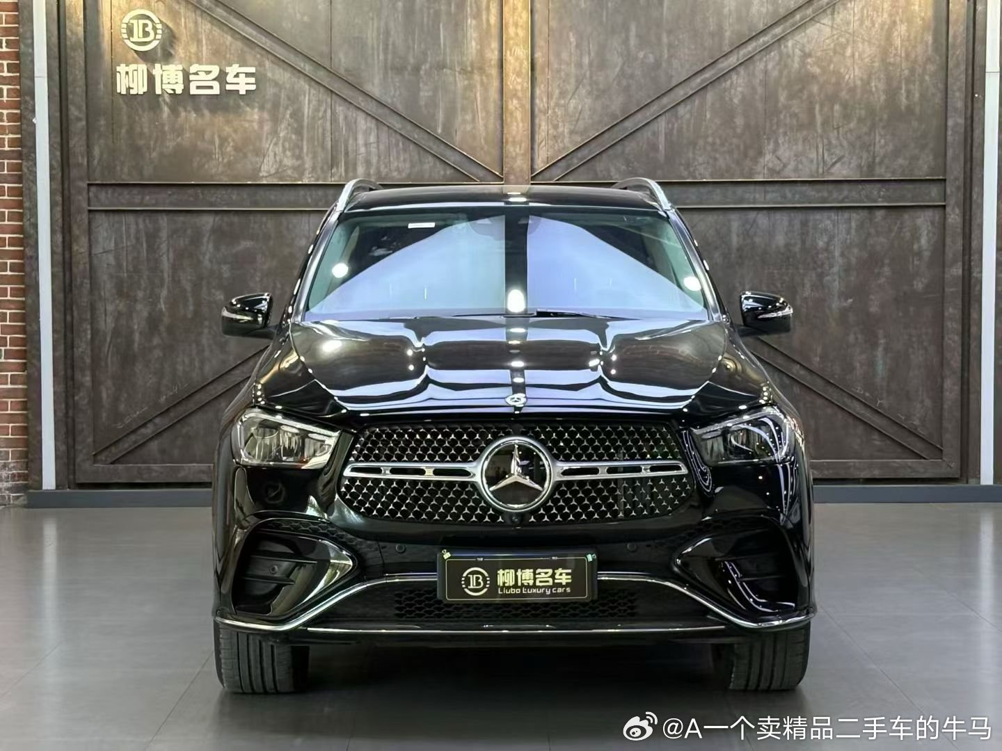 2023年 GLE级 GLE 350 4MATIC 时尚型
​一手车  3万公里一个面喷漆  
​柳博至诚价3️⃣9️⃣.8️⃣万 可分期 ​