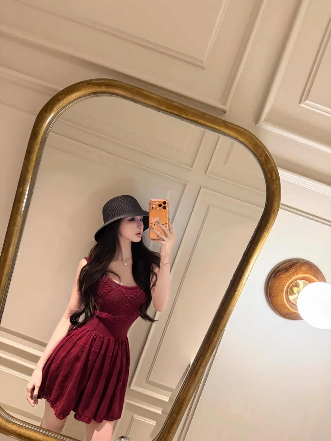 red skin.🍷