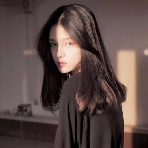科技少女小小杨