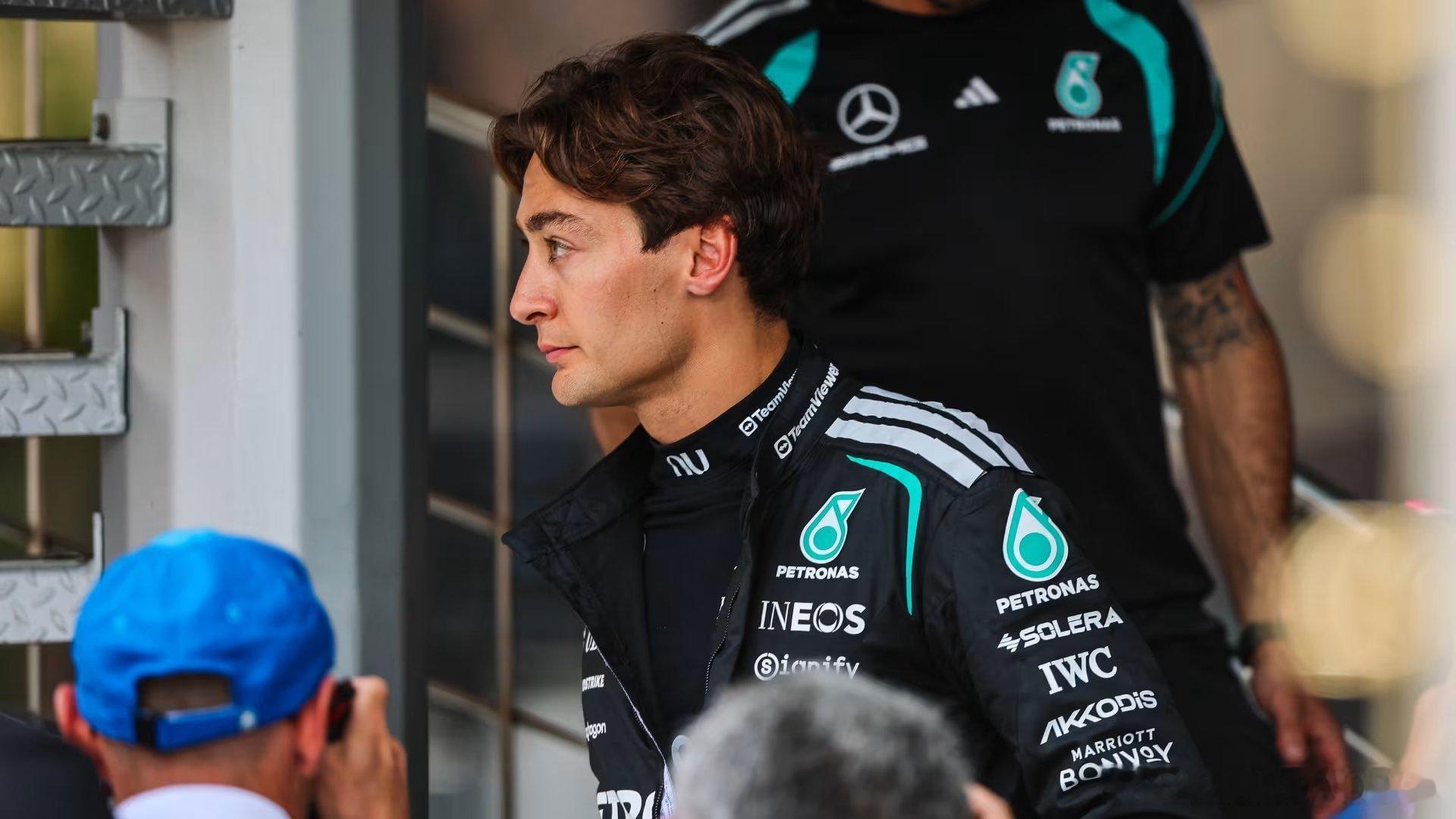 F1  🚨 | 乔治·拉塞尔在摩纳哥赛后： “首先，祝贺基米。他今天...
