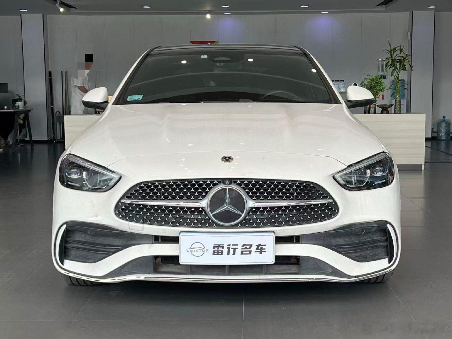 🚗24款25年奔驰C260L
[酷]以🐷代🐶，不卡资质
😁嘿了🉑️做，当天到店当天提车  ​