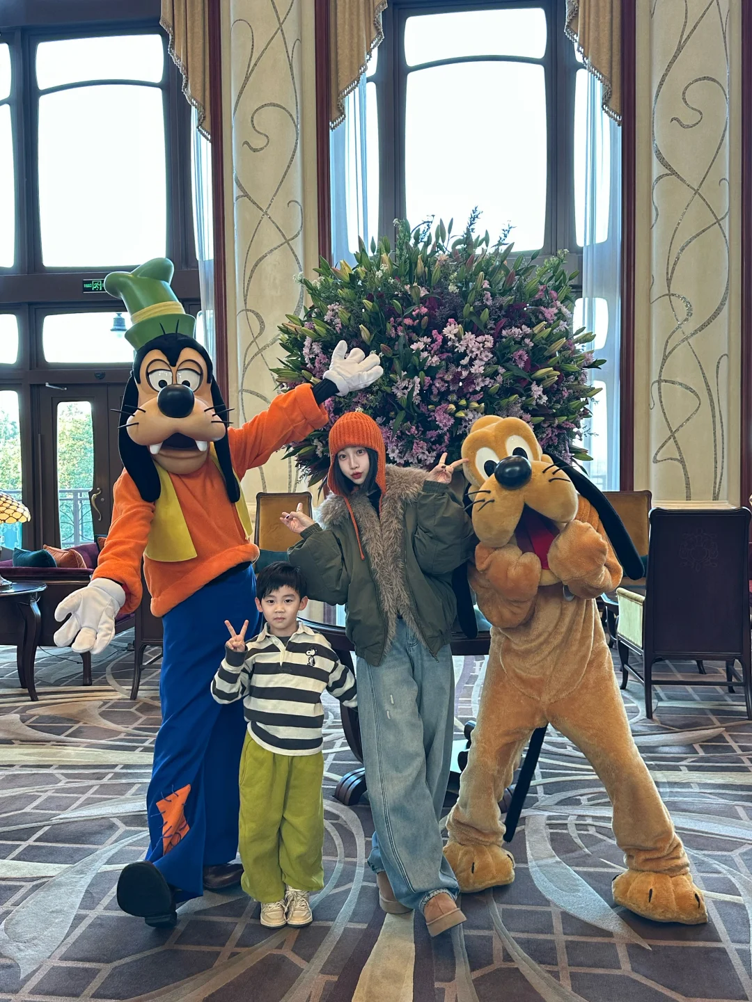 两天一晚迪士尼带娃攻略！住乐园酒店太香了