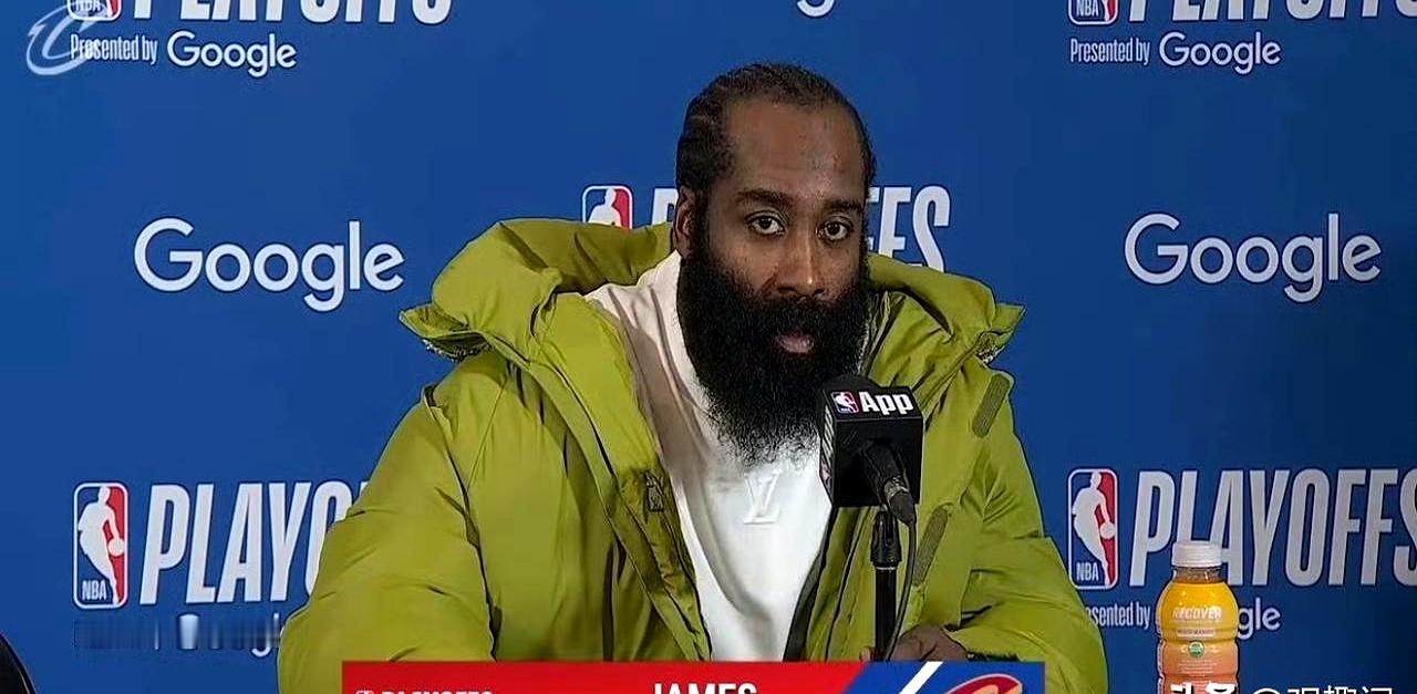 季后赛关键的天王山，赢球靠队友，输球自己扛？    这事儿在哈登身上...