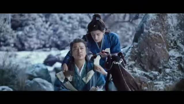 俺不中嘞，大帅哥的抽象演技红到小韩去了！韩网评价敖瑞鹏在《师兄太稳健》里完全放飞自我，和本人的适配度拉满，就爱看这种活人感！有荒诞爆笑、有细腻温情，根本看不够