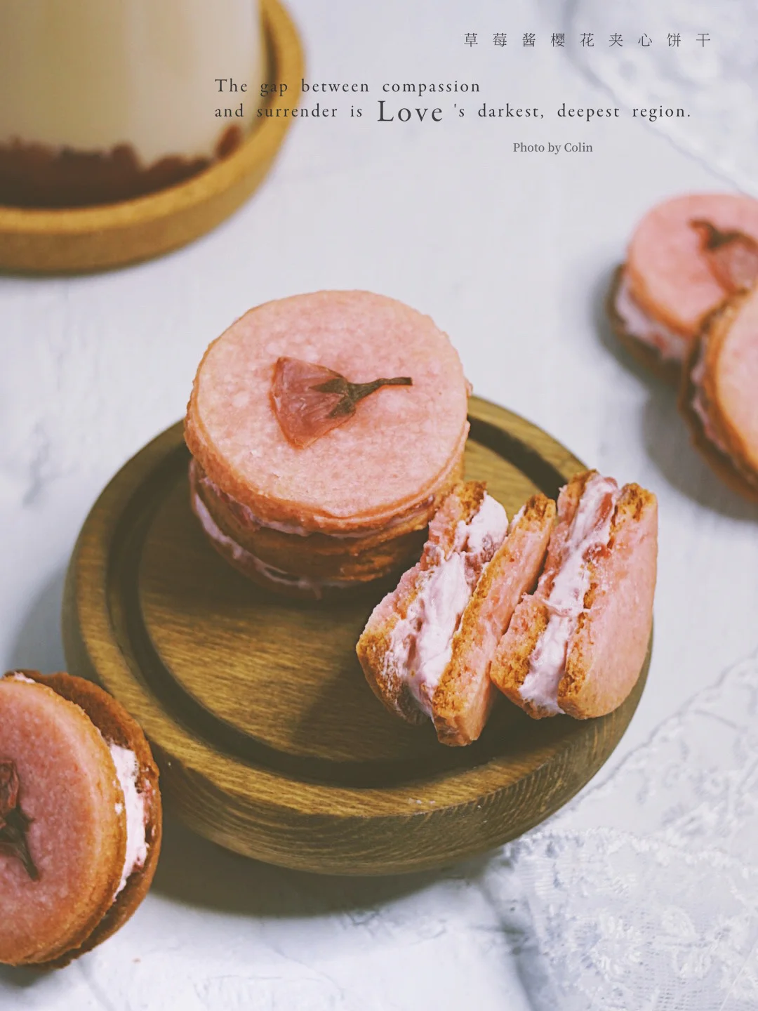 不用烤箱也能做の樱花草莓夹心饼干🌸敲好吃