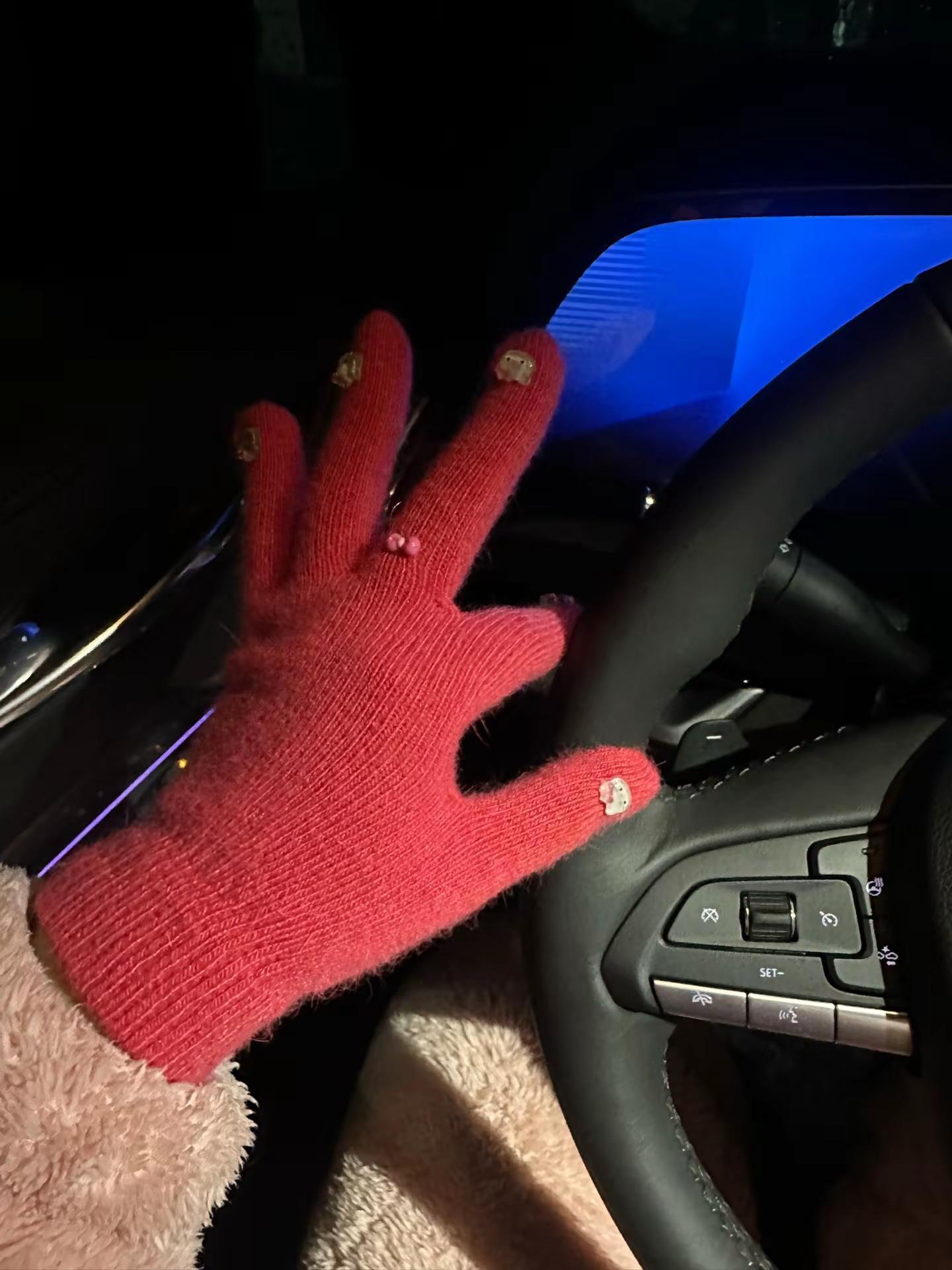 算了，和你们这些方向盘加热的说不清楚🧤