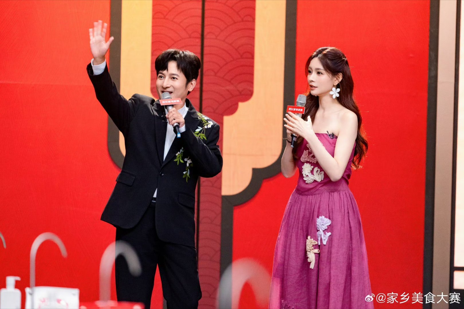 #李维嘉沈梦辰感叹广东菜好高端# 李维嘉和沈梦辰这次算是被顺德菜惊艳到了，彭公鹅的用料扎实程度隔着屏幕都能感受到，广东菜确实高级。#李维嘉沈梦辰吃到了顺德彭公鹅##家乡美食大赛# ​
