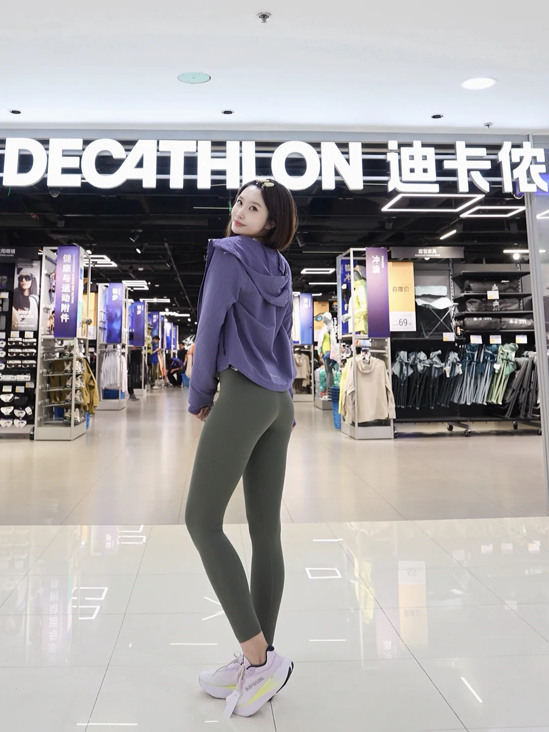 👟和姐妹逛街｜超高性价比搞定秋季跑步装备
