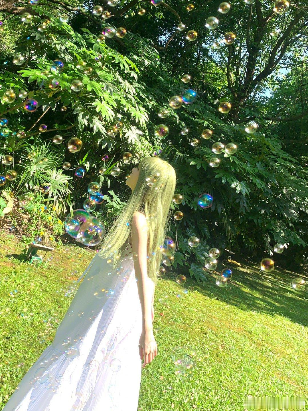 #鞠婧祎[超话]# jjy#鞠婧祎万花世界#jjy#鞠婧祎苏绿夏#

陪伴能打动一个人

​
