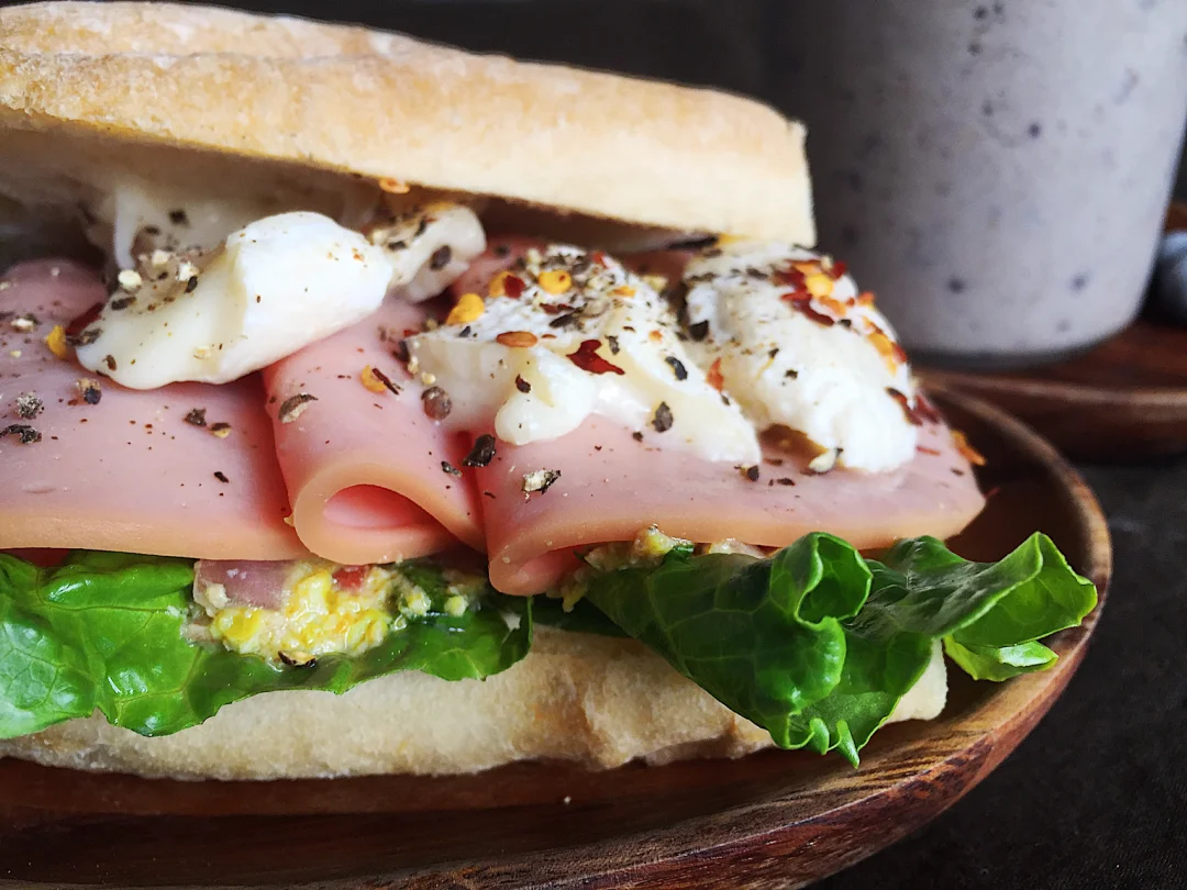 Lunch☀️｜sandwich + smoothie