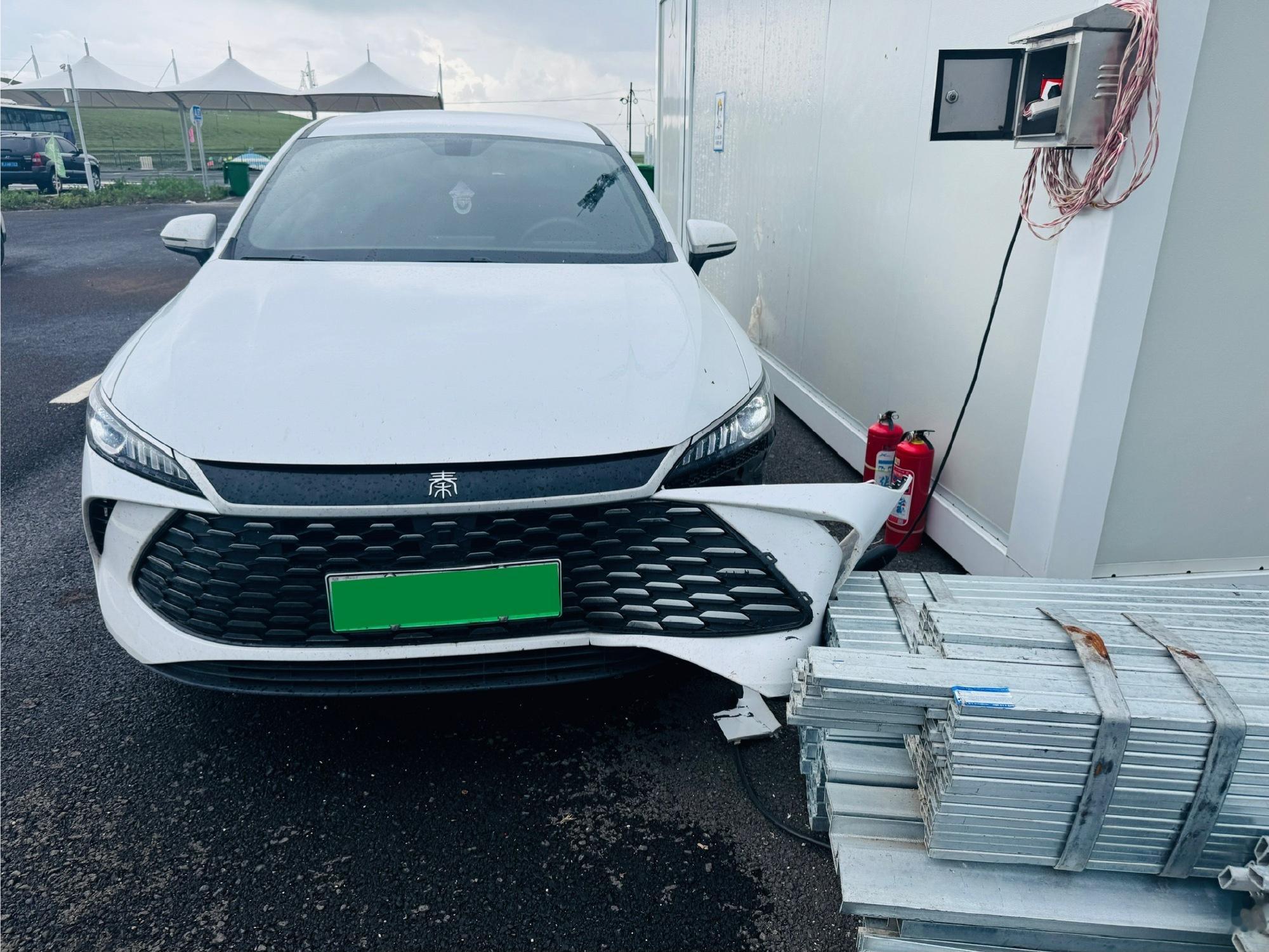 还有500km，这台秦 PLUS就要二保了。本来想着保养完写一篇这车的...