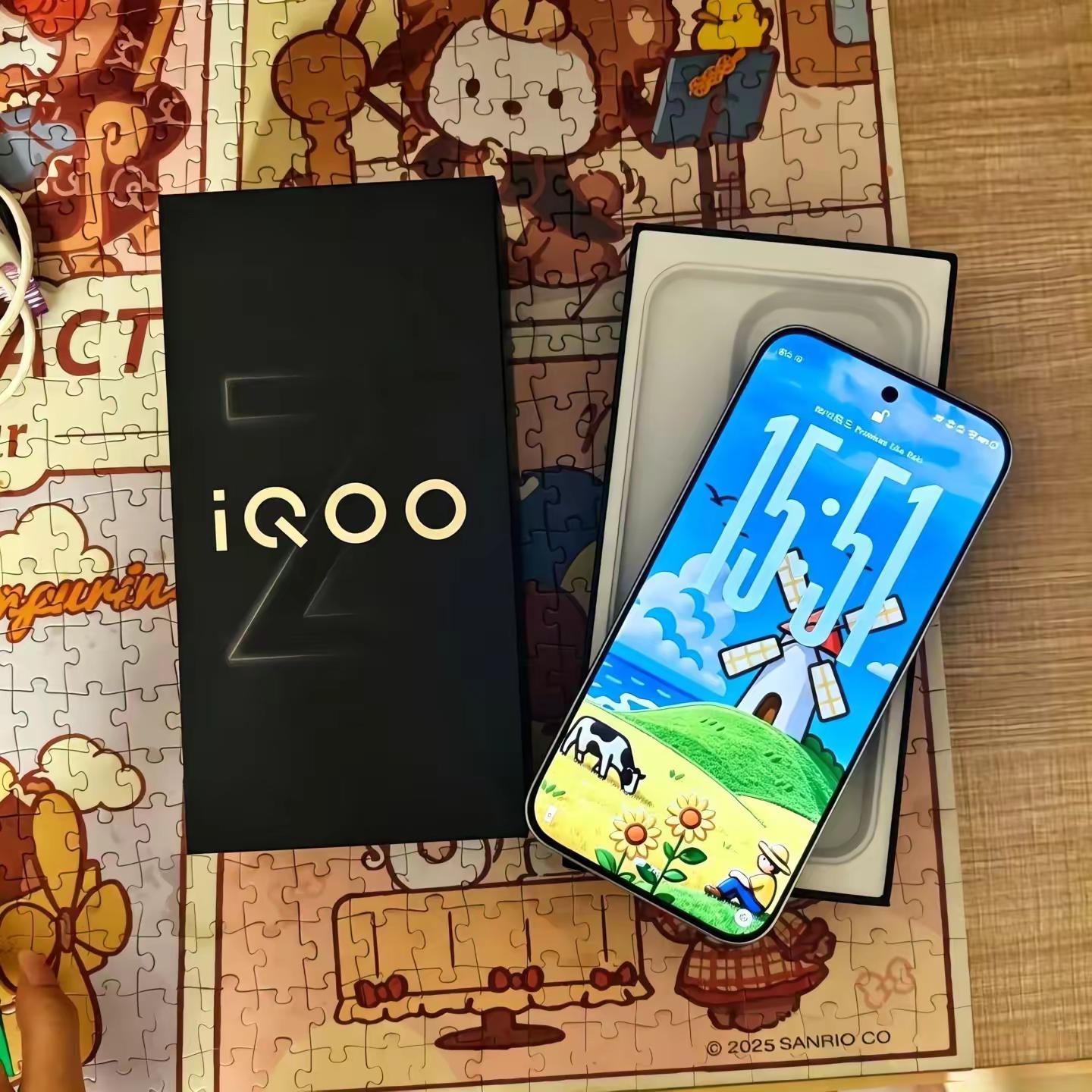 明明昨天还在我的收藏夹里#iqoo #iqooz11turbo #属于iqoo人的浪漫 #来自iqoo的浪漫 #新机拆封📦