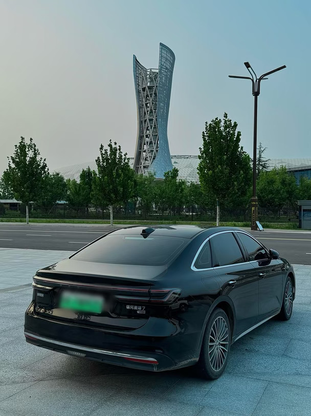 本来不爱轿车🚗星耀7 MAX直接把我拿捏了